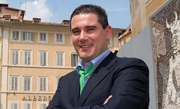 Rivolta dalla Brianza: “Tessere della Lega inutili: spediamole al Quirinale”