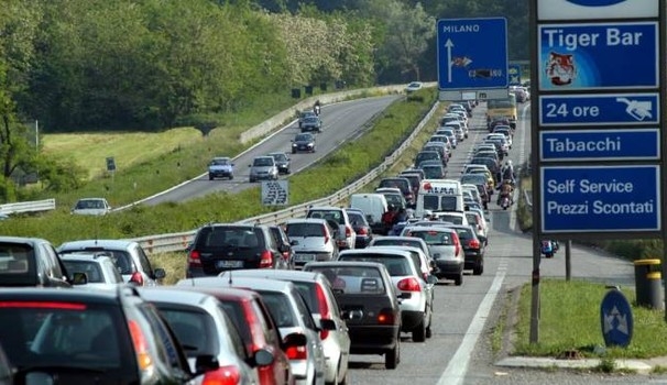 Incidente Valassina code e disagi. E stanotte la SS36 chiude