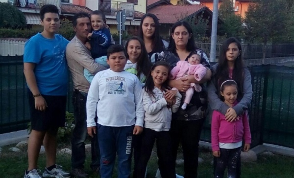 Capriate: a San Gervasio c’è una super-famiglia, 9 figli