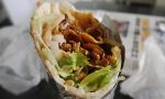 Fermato un carico abusivo di kebab a Cernusco