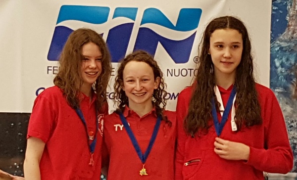 Gaia Pesenti ha vinto la finale B dei 100 metri stile agli Italiani di nuoto