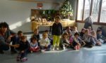 I bambini dell'asilo di Trecella fanno visita al Centro anziani