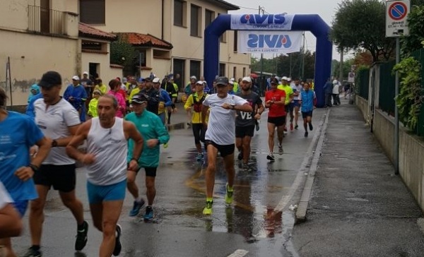 La pioggia non ferma la corsa a Truccazzano