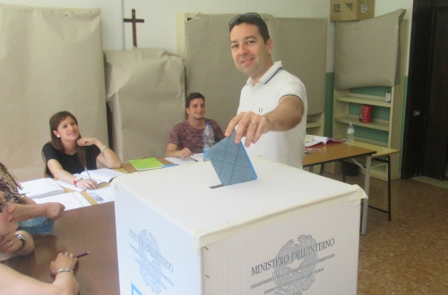 Melzo vota Antonio: sarà ballottaggio tra Fusè e Camerlengo