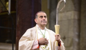 Monsignor Delpini  in "pellegrinaggio"  tra le parrocchie del decanato
