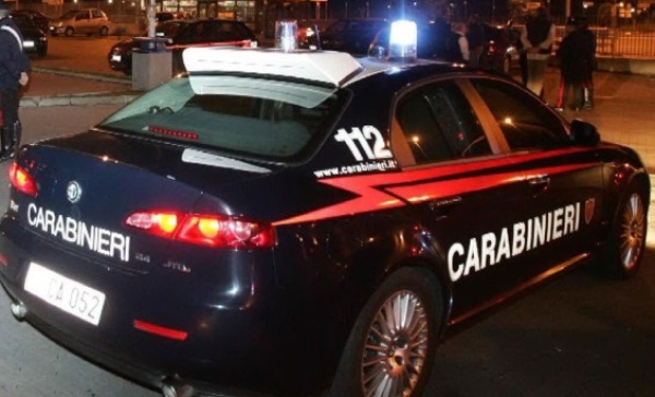 Pioltello, pugni in faccia all’amico per rubargli il telefonino