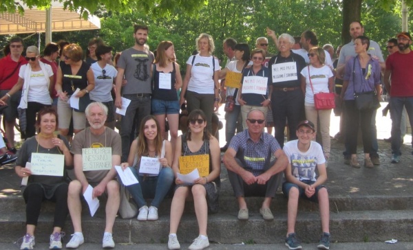 “Prima gli inzaghesi”. Ma il paese si ribella