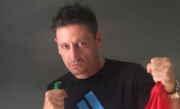 Scippa l’anziana a Cologno, steso da un campione di Kick-boxing