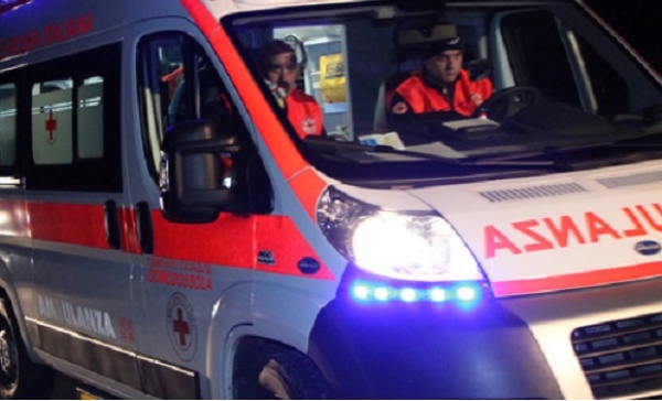 Sirene di notte: ciclista investito sulla Cerca, intervento in corso