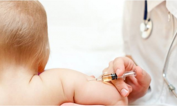 Vaccini ultimo giorno per la documentazione
