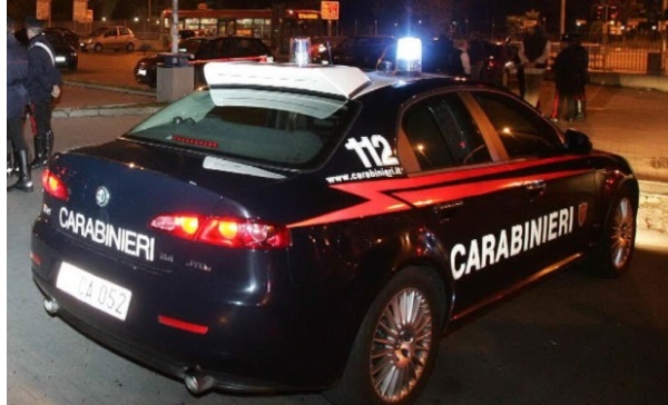 Vaprio, botte a moglie e suocera: arrestato