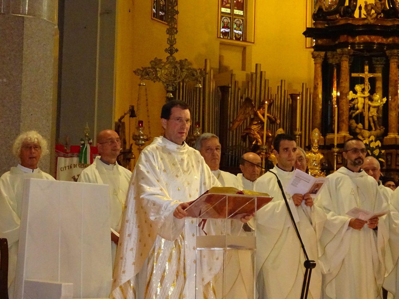 Don Stefano Gaslini accolto a Cesano Maderno