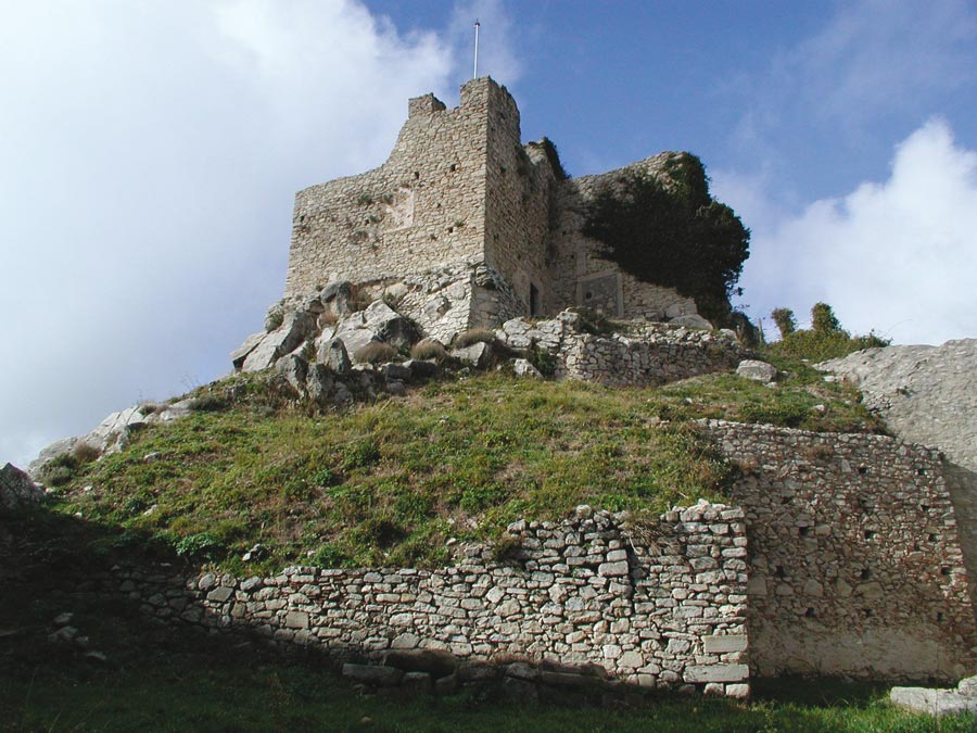 Montalbano_castello