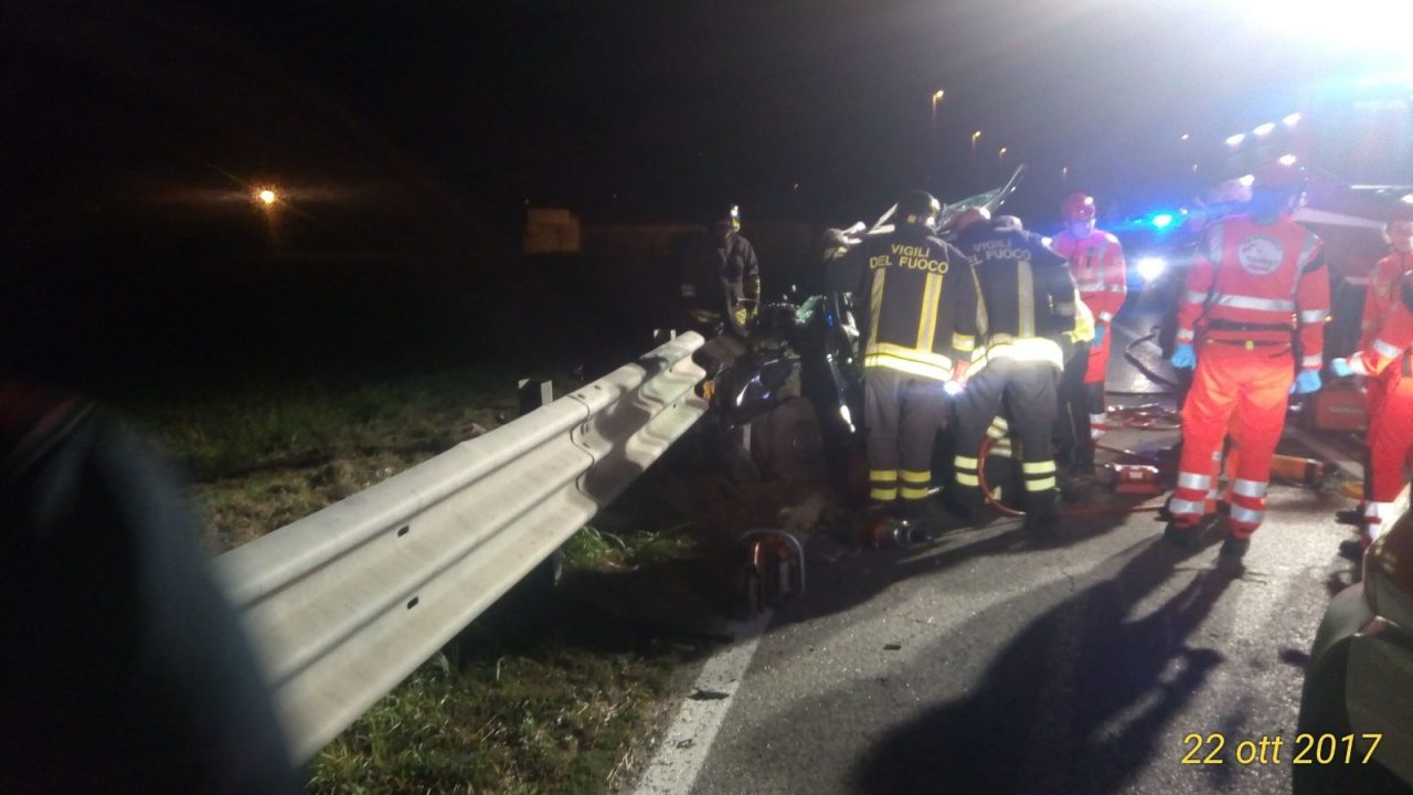 Terribile incidente 34enne miracolato a Pessano FOTO