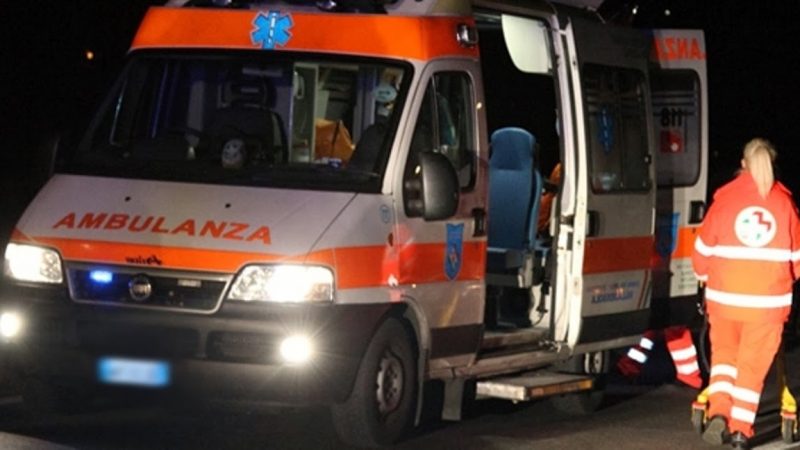 Incidente in autostrada e motociclisti feriti SIRENE DI NOTTE