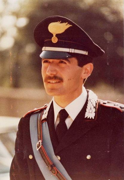 Capitano Mario D'Aleo Cologno Monzese dedicazione labaro dell'Associazione nazionale carabinieri in congedo Messa a San Giuliano