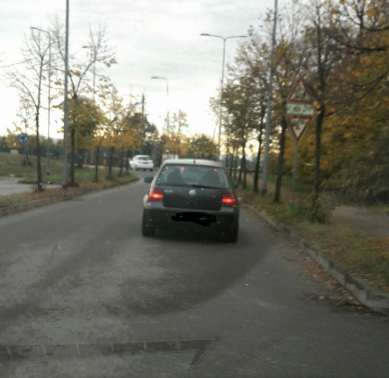 Truffa nel parcheggio del supermercato