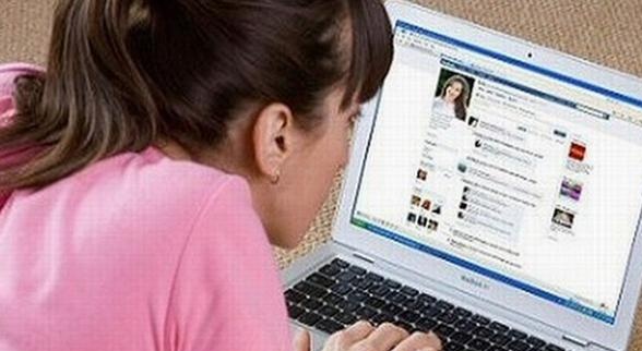 Pericoli del web: un corso per genitori