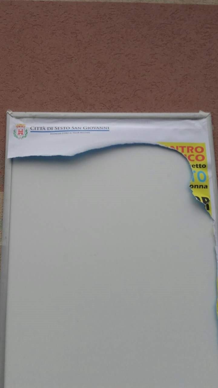 A qualcuno il Controllo del vicinato non piace: strappati i manifesti