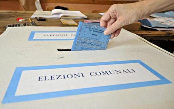 Ballottaggio, affluenza in calo rispetto al primo turno