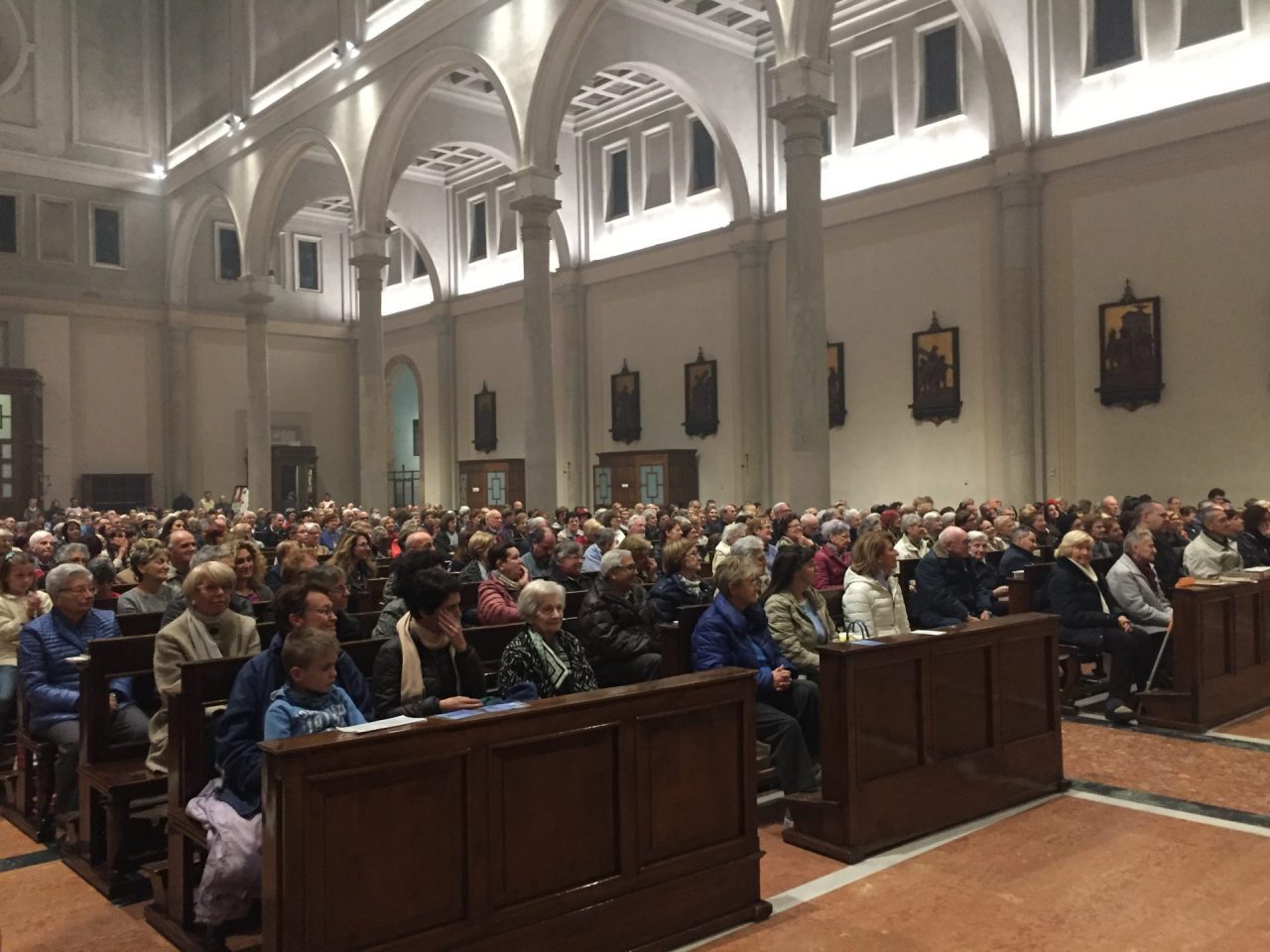 Messe: entro fine maggio si torna in chiesa?