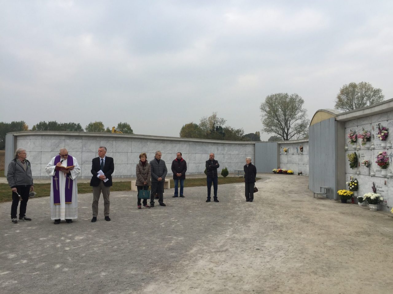 Benedetto il nuovo cimitero di Gorgonzola