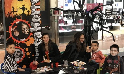 Halloween al centro commerciale Carosello