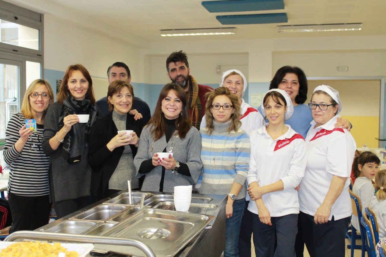 Colazione a scuola  una lezione speciale per i bimbi di Limito FOTO