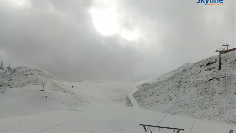 Caduta la prima neve in Lombardia