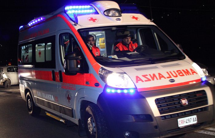Morso di animale, soccorsa una 21enne SIRENE DI NOTTE