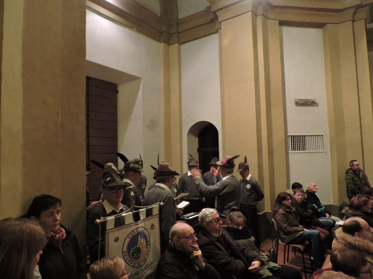 Gli Alpini insieme per i caduti e per Don Gnocchi