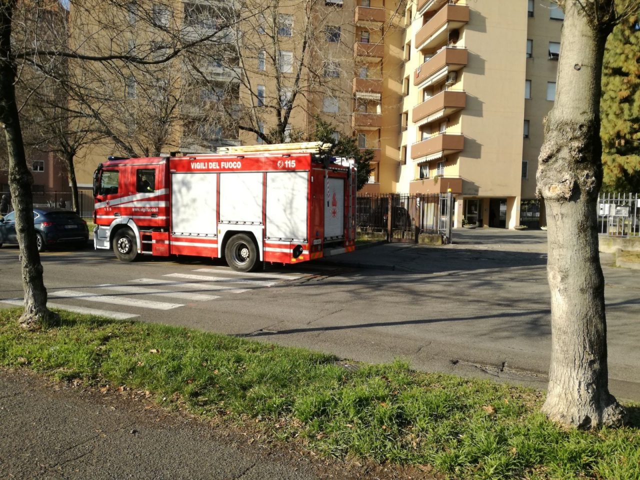 Incendio a Cologno Colpa di un pentolino