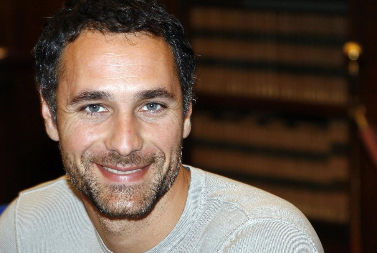 Raoul Bova torna in scena Le nuove date di Brugherio