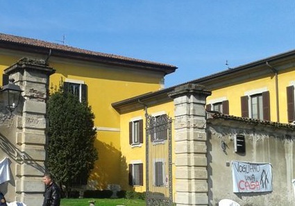 Servizi sociali nel caos lasciano la dirigente e la responsabile delle emergenze abitative
