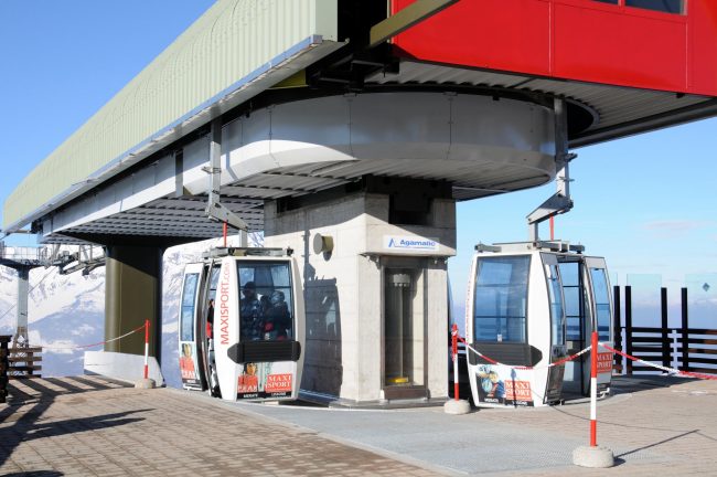 Funivia bloccata per vento forte: 800 prigionieri in Valsassina