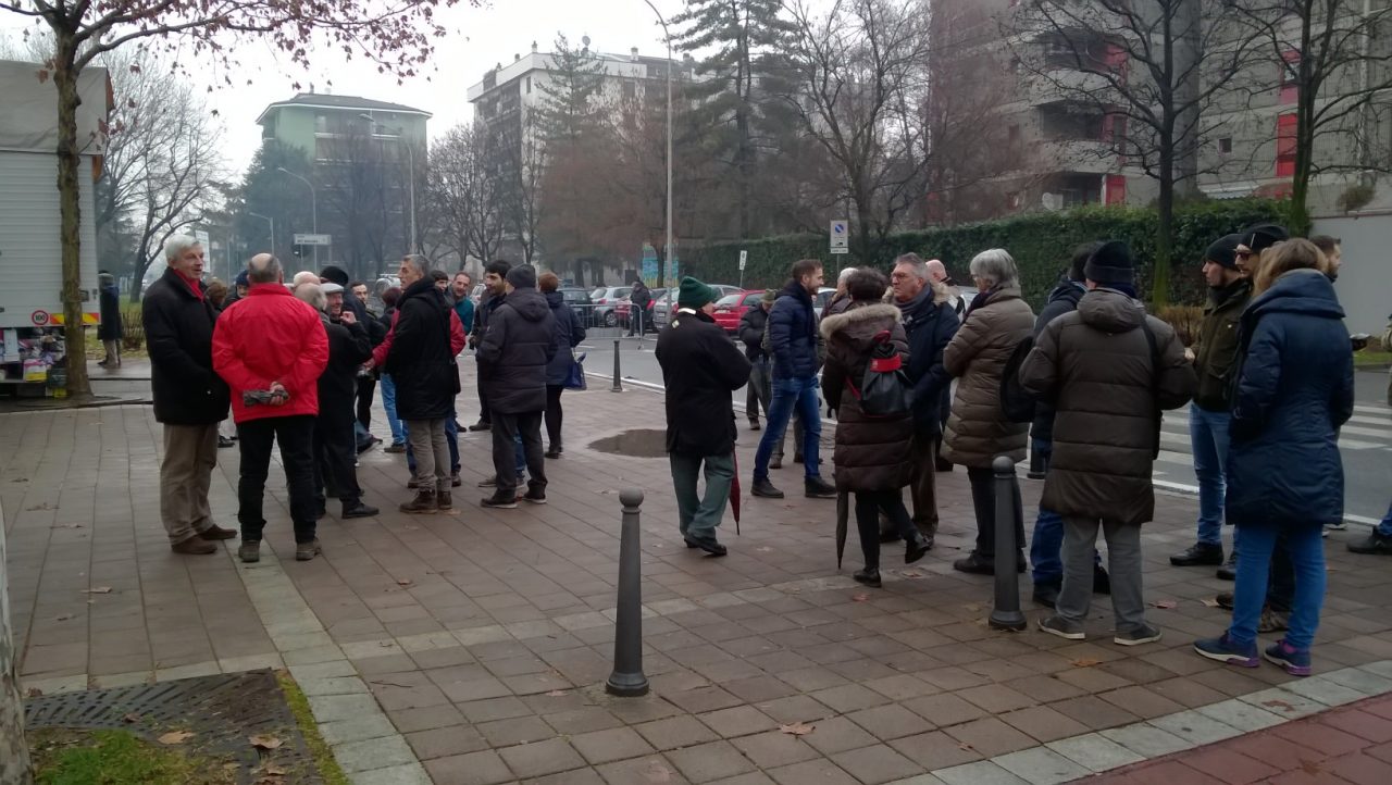 Presidio antifascista a Pioltello contro il banchetto di Casa Pound