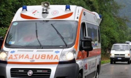 Investimento ciclista a Grezzago due persone soccorse dall'ambulanza