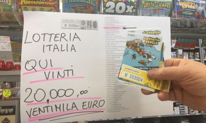 Lotteria Italia terza categoria Cambiago biglietto vincente venduto al Central Bar