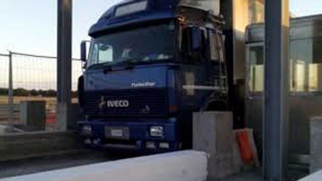 Autostrade aumento pedaggi i camionisti non ci stanno: “Altro che inflazione”