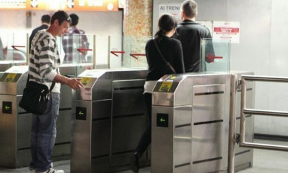 Raccolta firme contro i biglietti metro a due euro