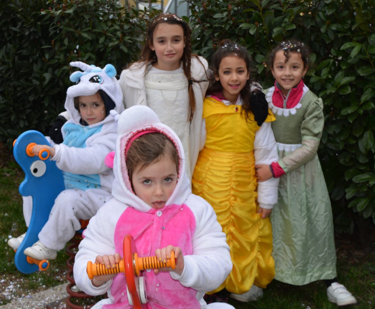 Carnevale Pioltello sfilata carri per le vie del paese e festa oratori