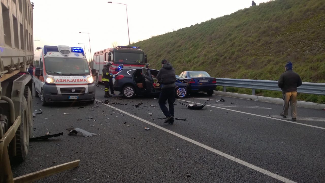 Incidente a Pessano Arriva l’elicottero FOTO