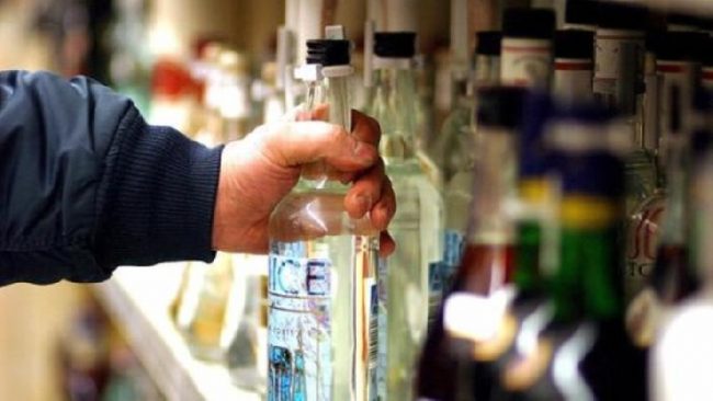 Ordinanza anti alcool rinnovata a Novegro e Tregarezzo