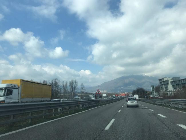 Incidente Valassina, code e rallentamenti anche per i milanesi