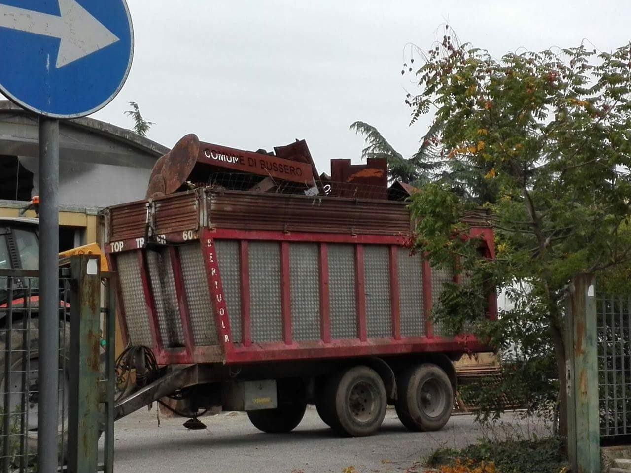 Soldi pubblici buttati Così il vicesindaco ha definito i 20mila euro per i totem in corten