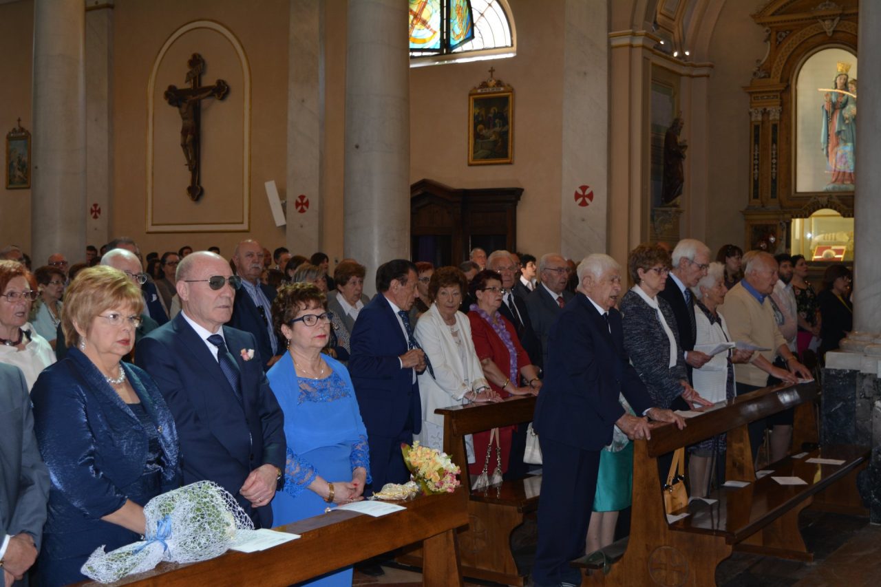 Anniversari di matrimonio la parrocchia festeggia le coppie FOTO