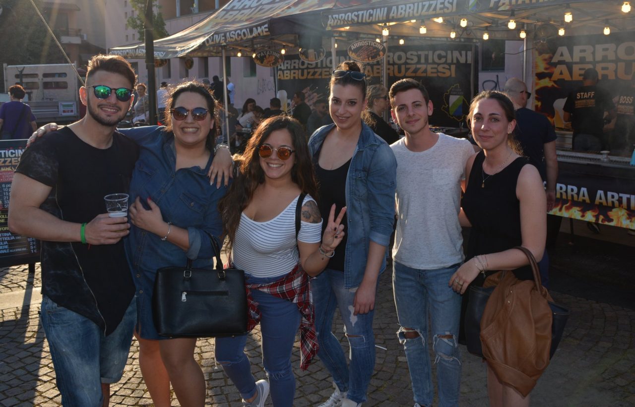Festa patronale San Giorgio Limito tra cibo e musica FOTO