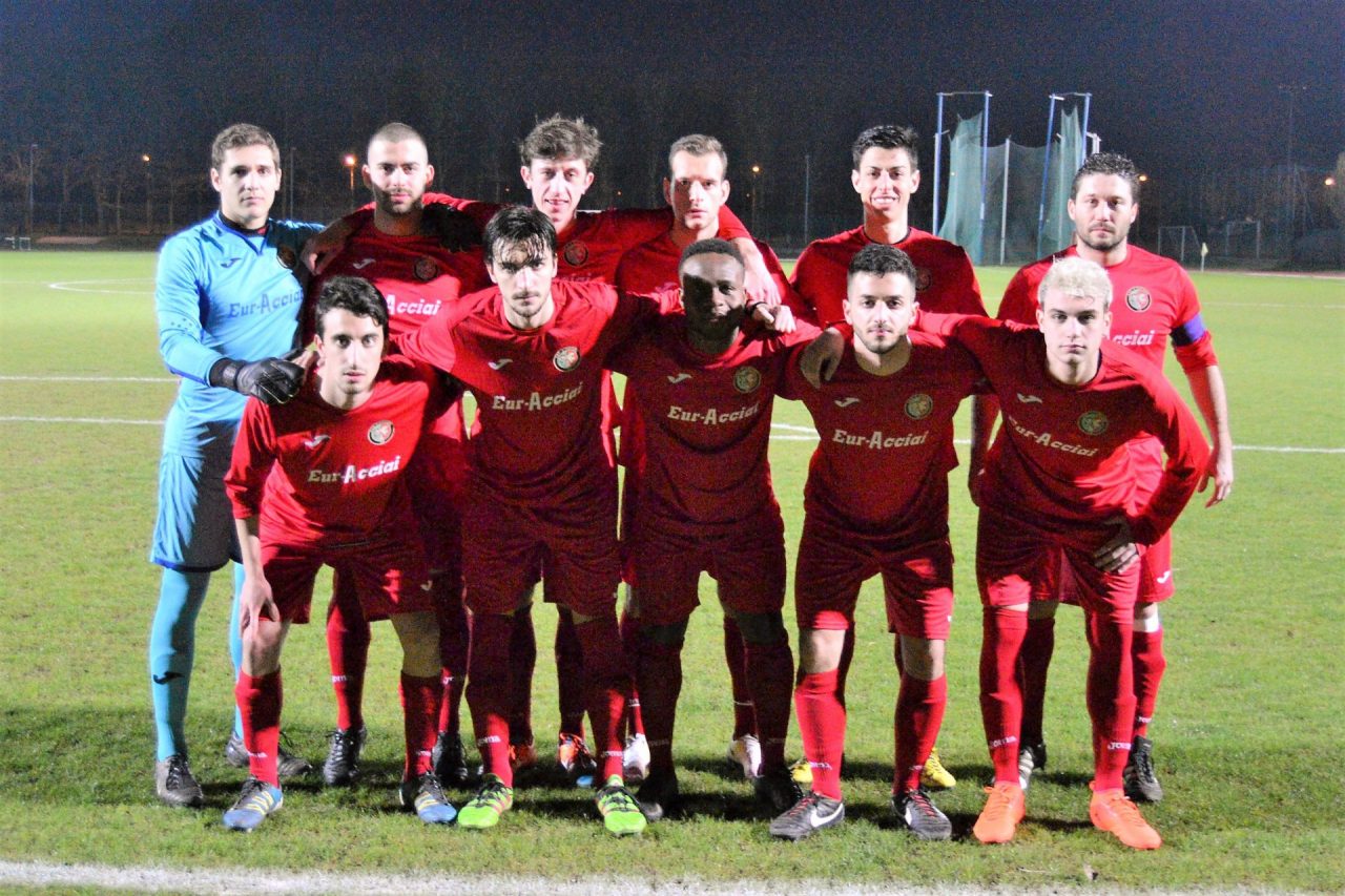Calcio dilettanti Carugate rovescia La Dominante
