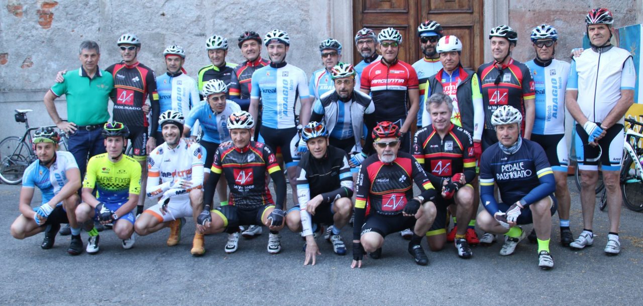 Ciclisti di Melzo dal Santuario delle Stelle a Loreto