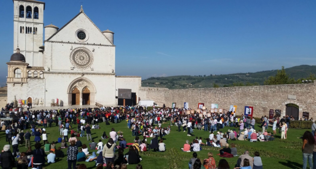 Piccoli pellegrini trezzesi in partenza per Assisi